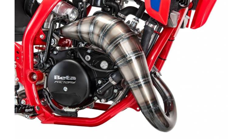 POT D ECHAPPEMENT RR 50 -COMPLET- BETA POT D ECHAPPEMENT RR 50 -COMPLET- BETA origine BETA -DISPO